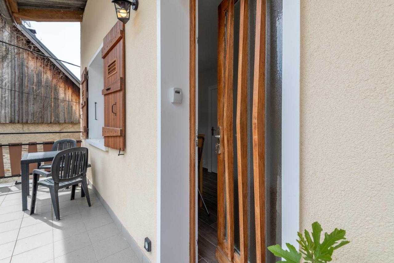 Appartement Lumineux Au Centre Du Village Saint-Felix  Екстер'єр фото